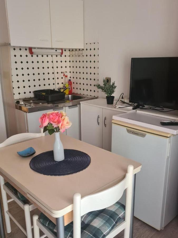 Apartments Triton Rogoznica  Extérieur photo