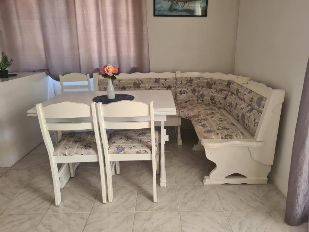 Apartments Triton Rogoznica  Extérieur photo