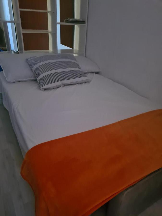 Apartments Triton Rogoznica  Extérieur photo