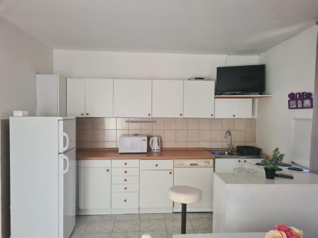 Apartments Triton Rogoznica  Extérieur photo